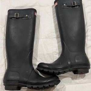 Hunter boots size 8